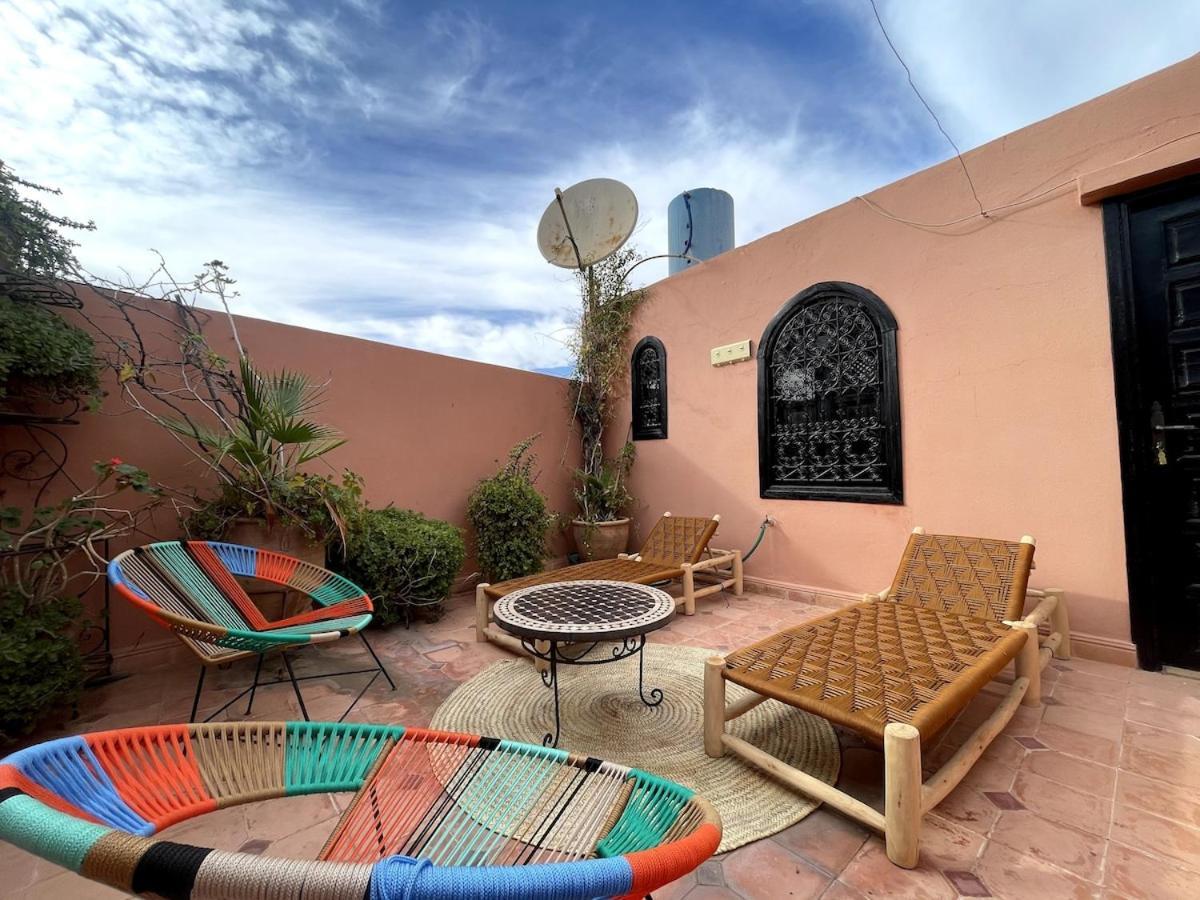 Charming Private With Pool Holiday home *
